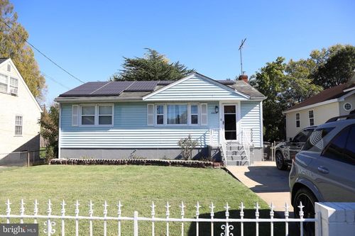 5029 37th Pl, HYATTSVILLE, MD, 20782-3915 | Card Image