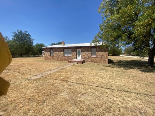 1415 Mountain St, Coleman, TX, 76834-2209 | Card Image