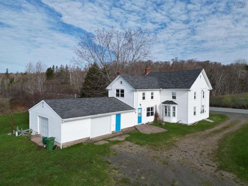 4308 Highway 2, Upper Economy, NS, B0M1B0 | Card Image