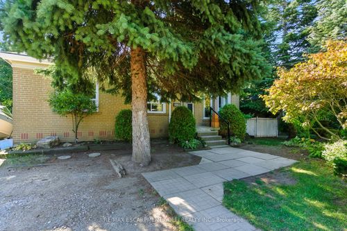 2366 Tait Ave, Burlington, ON, L7P1G8 | Card Image