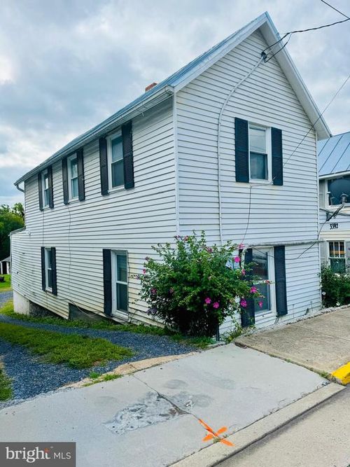 3392 N Main St, TOMS BROOK, VA, 22660-1706 | Card Image