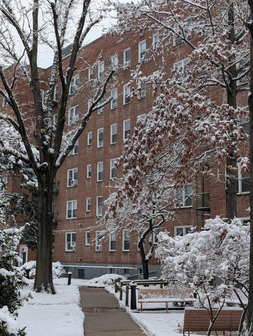 apt-2c-36 Cathedral Ave, Hempstead, NY, 11550-2030 | Card Image