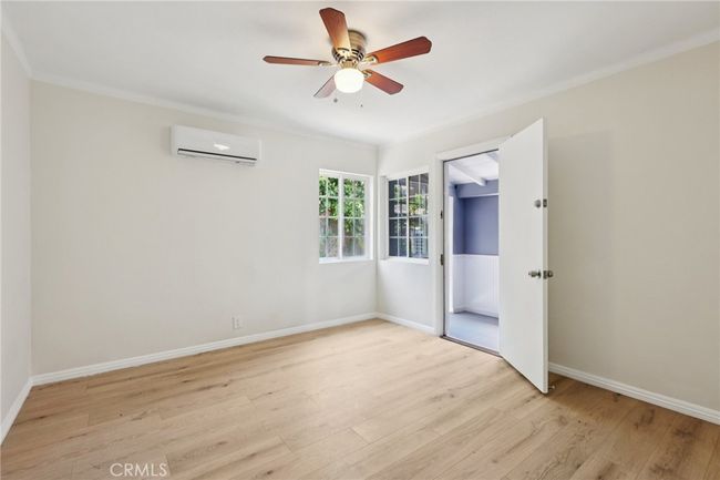 2422 E 116 Th Pl, House other with 3 bedrooms, 1 bathrooms and 2 parking in Los Angeles CA | Image 12
