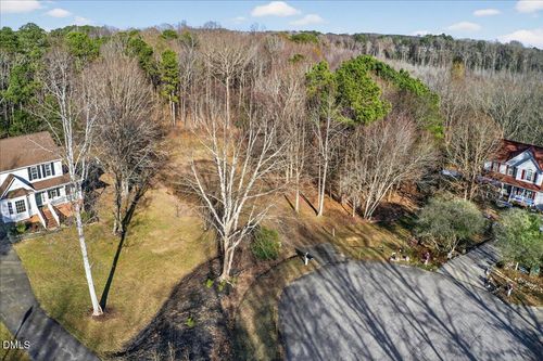 515 Tafton Dr, Wendell, NC, 27591-8570 | Card Image