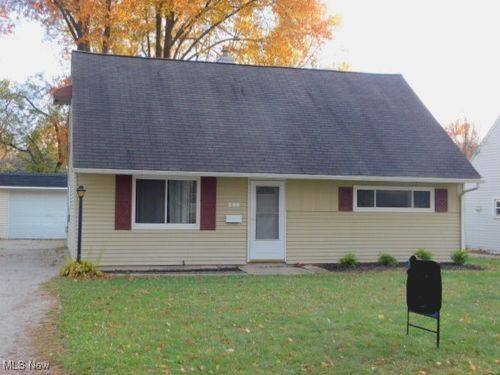 255 Fairpark Dr, Berea, OH, 44017-2404 | Card Image