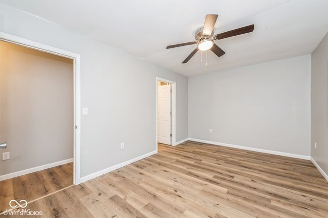MASTER BEDROOM | Image 17