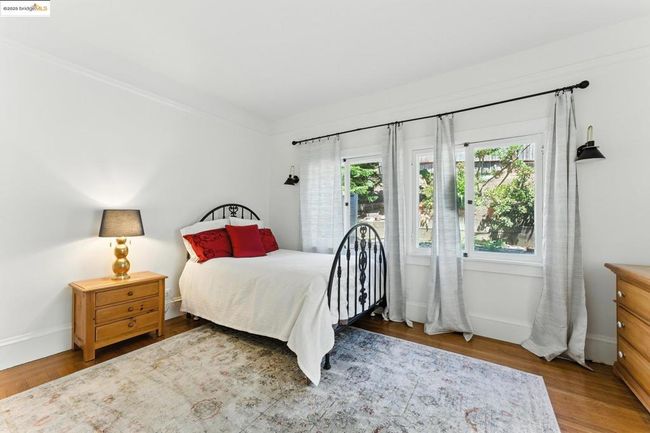 7 Panoramic Way, Condo with 2 bedrooms, 1 bathrooms and null parking in Berkeley CA | Image 26