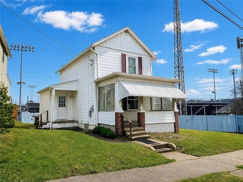 312 Jackson Ave, Vandergrift, PA, 15690-1324 | Card Image