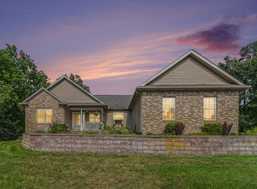 14505 Meadowpark Dr, Pinckney, MI, 48169-8763 | Card Image