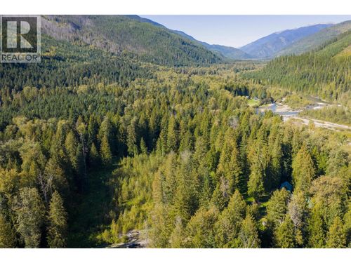 Block 5 Marquise Street, Poplar Creek, BC, V0G1N0 | Card Image
