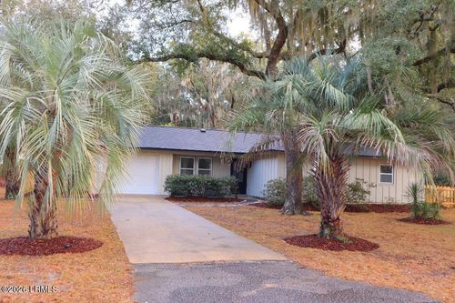 1802 Rose St, Port Royal, SC, 29935-1616 | Card Image