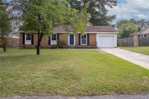 5475 Lazybrook Ct, Fayetteville, NC, 28314-0226 | Card Image
