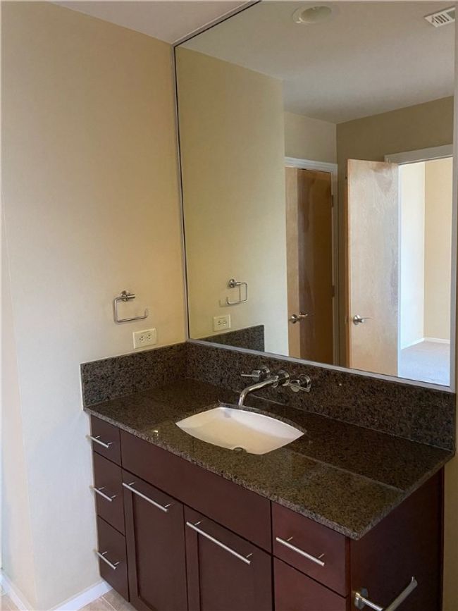 UNIT-4206 - 1600 Barton Springs Rd, Condo with 2 bedrooms, 2 bathrooms and 2 parking in Austin TX | Image 15