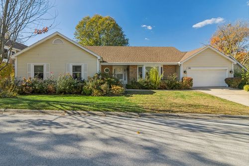 417 River Bluff Cir, Naperville, IL, 60540-5244 | Card Image