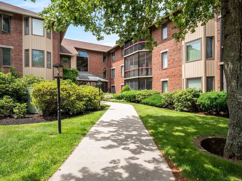 apt-302-770 Salisbury St, Worcester, MA, 01609-1156 | Card Image