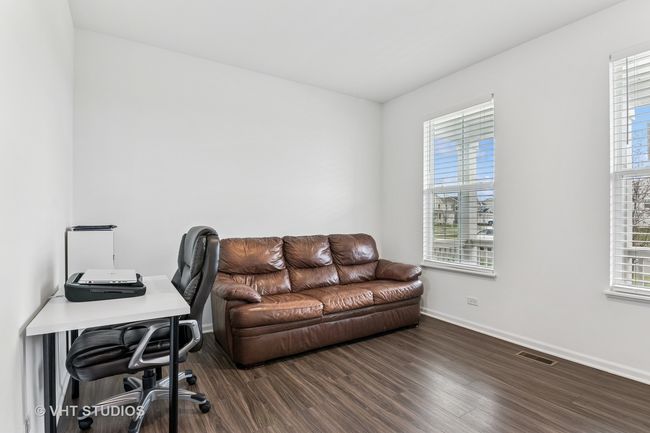 128 Hedgerow Dr, House other with 4 bedrooms, 3 bathrooms and 2 parking in Elgin IL | Image 5