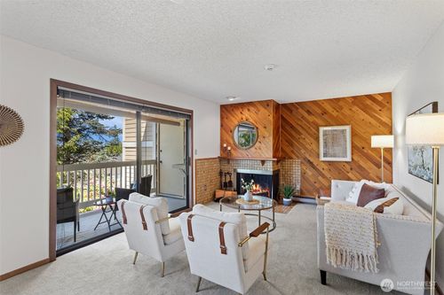 apt-a4-12840 Se 40th Ct, Bellevue, WA, 98006-1222 | Card Image