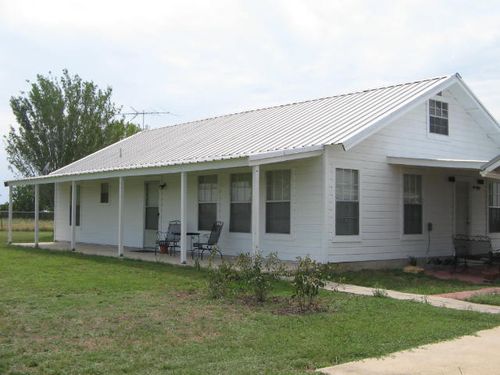 2985 County Road 426, Thrall, TX, 76578-8574 | Card Image