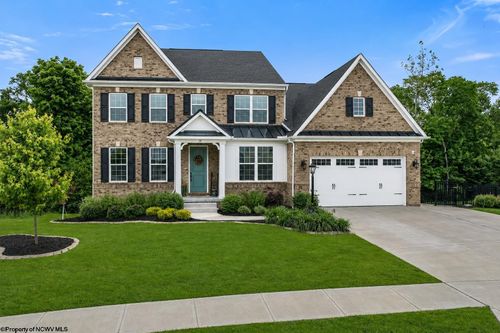 18 E Wind Trl, Morgantown, WV, 26508-1120 | Card Image