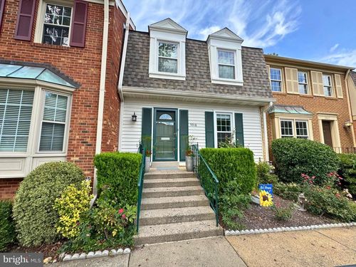 5018 Domain Pl, ALEXANDRIA, VA, 22311-5016 | Card Image