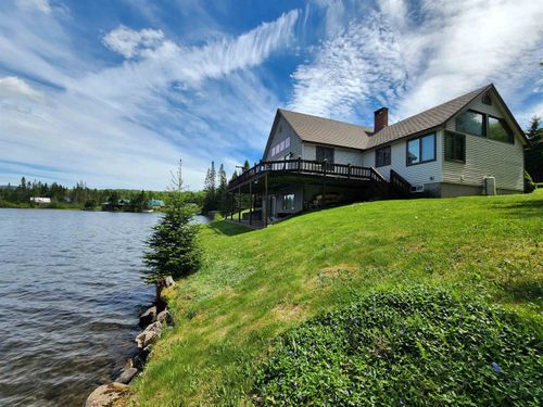 0000u5000009-1467 Diamond Pond Road, Stewartstown, NH, 03579 | Card Image