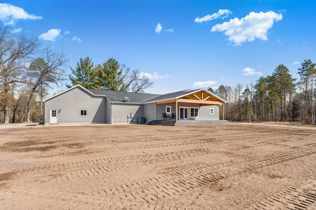 6435 E 64 Th St, House other with 5 bedrooms, 3 bathrooms and null parking in Chase MI | Image 8