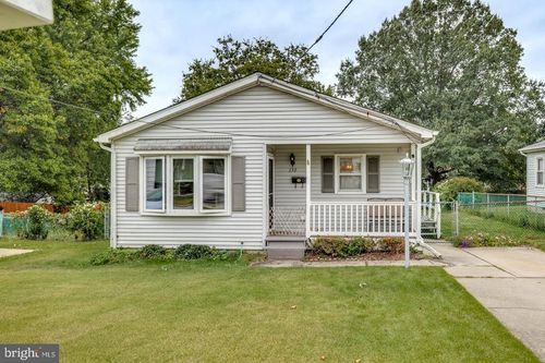 130 W Evesham Ave, MAGNOLIA, NJ, 08049-1334 | Card Image