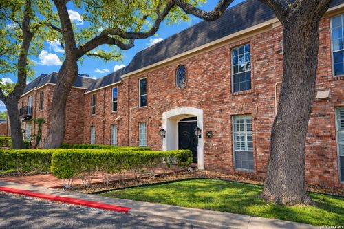 apt-262-7500 Callaghan Rd, San Antonio, TX, 78229-2805 | Card Image