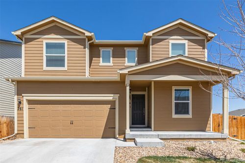 261 Mesa Ave, Lochbuie, CO, 80603-5941 | Card Image