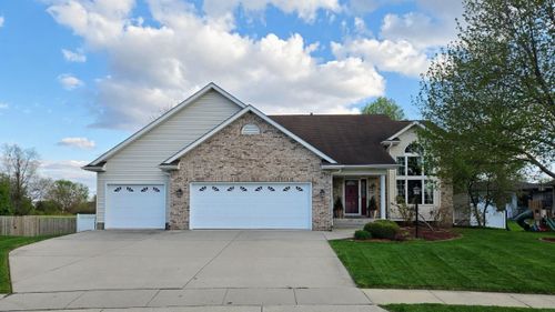 4724 Donald Dr Drive, Cedar Falls, IA, 50613 | Card Image