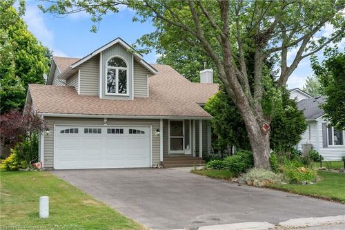 14 Leslie Ave, Port Dover, ON, N0A1N4 | Card Image