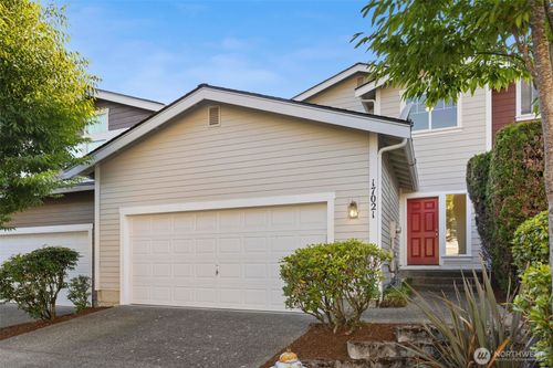 17021 114th Ave Se, Renton, WA, 98055-5932 | Card Image