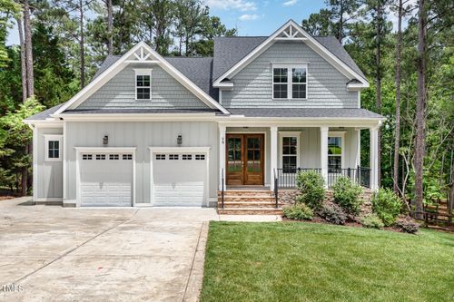 59 Cardinal Dr, Whispering Pines, NC, 28327-9327 | Card Image