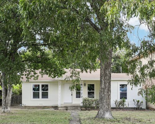 8028 Hanon Dr, White Settlement, TX, 76108-2401 | Card Image