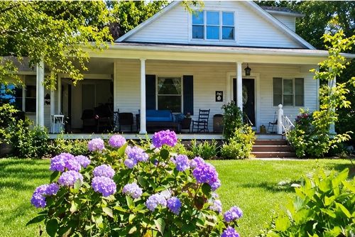1572 Phenix Avenue, Cranston, RI, 02921 | Card Image