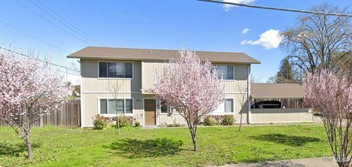 902 Grand Ave, Santa Rosa, CA, 95404 | Card Image
