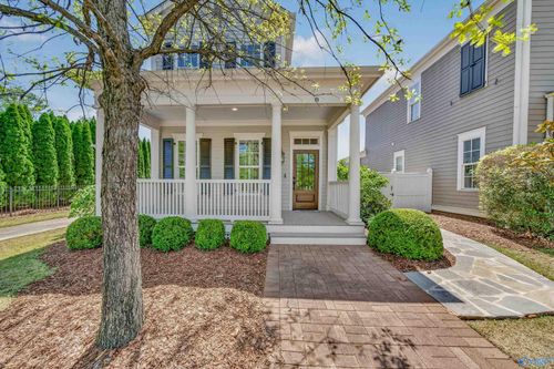 8 College Hill Circle Nw, Huntsville, AL, 35806 | Card Image