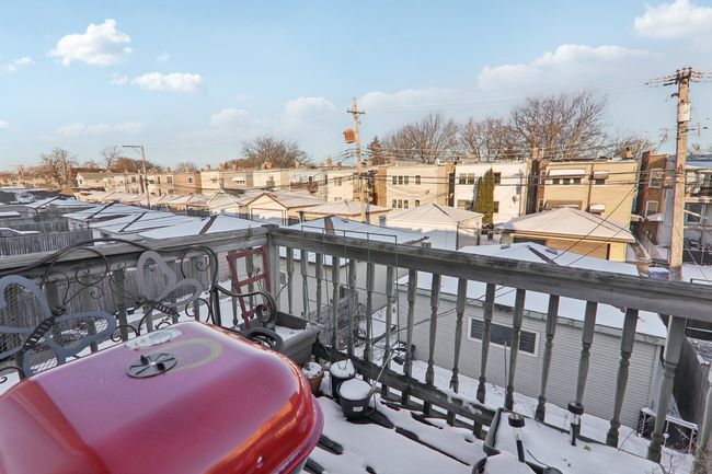 3617 N Whipple St, Home with 6 bedrooms, 2 bathrooms and 2 parking in CHICAGO IL | Image 17