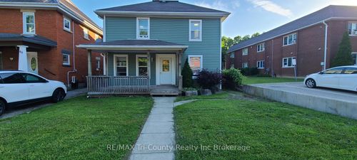 51 Rolph St, Tillsonburg, ON, N4G3X9 | Card Image