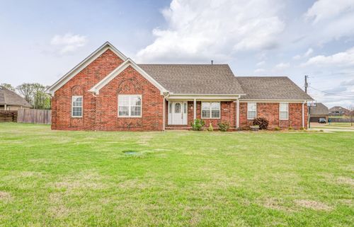 184 Hawthorn Dr, Atoka, TN, 38004-7920 | Card Image