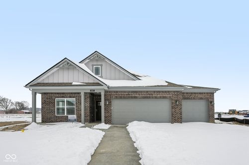 5885 Norfolk Row, Greenwood, IN, 46143-6091 | Card Image