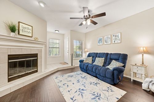 4514 Forestgate Cir, Arlington, TX, 76017-1624 | Card Image