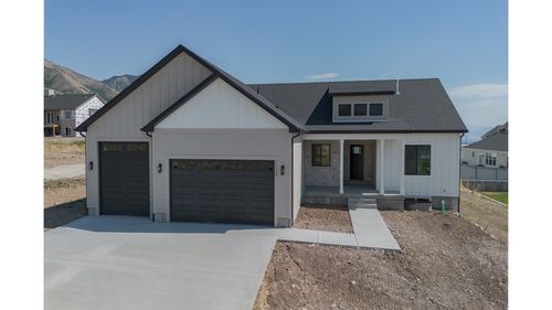 1112 E 50 N, Hyde Park, UT, 84318 | Card Image