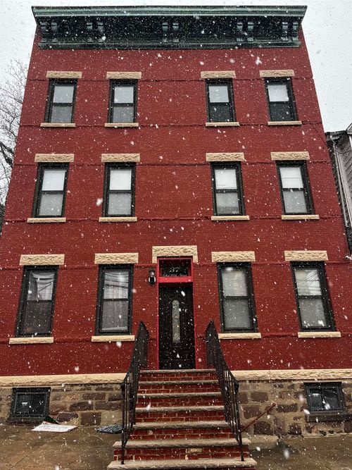 37 W 14th St, Bayonne, NJ, 07002-1442 | Card Image