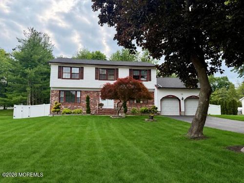 11 Sandpiper Dr, Manalapan, NJ, 07726-3656 | Card Image