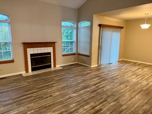 13361 W Heiden Cir, Lake Bluff, IL, 60044-2913 | Card Image