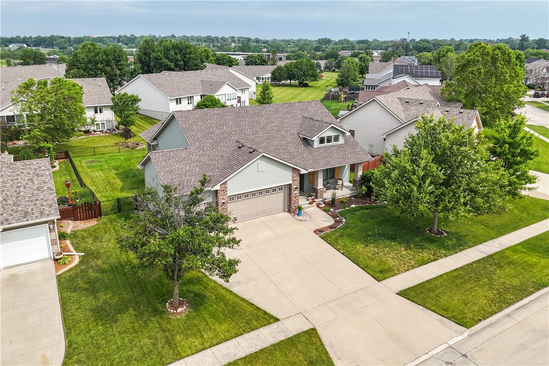 Rosewood Dr, Altoona, IA 50009