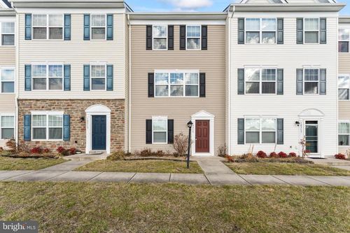 18315 Congressional Cir, Ruther Glen, VA, 22546-2957 | Card Image