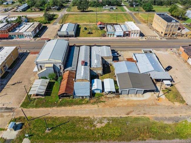 404 S Main St, Home with 0 bedrooms, 0 bathrooms and null parking in Calvert TX | Image 23