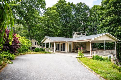 1967 Mckinney Mine Rd, Spruce Pine, NC, 28777-6452 | Card Image